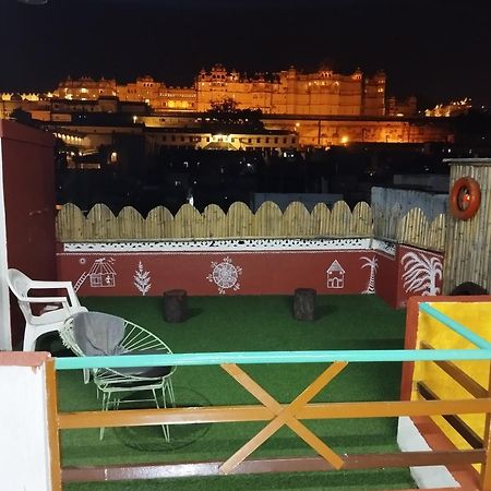 City And Palace View Guest House ウダイプル エクステリア 写真