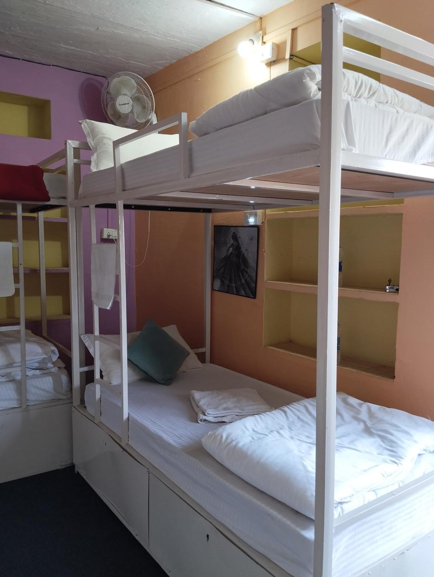 City And Palace View Guest House ウダイプル 部屋 写真